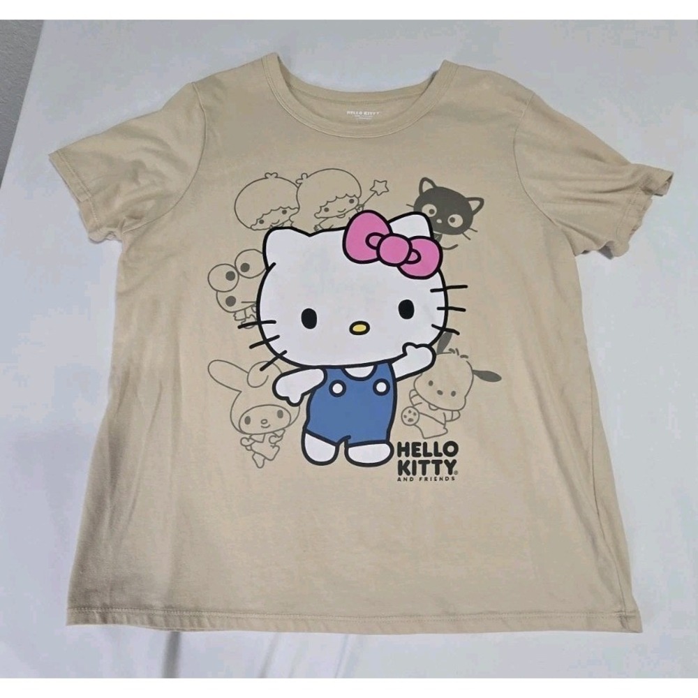 Hello Kitty Women's Large‎ Tan T-shirt